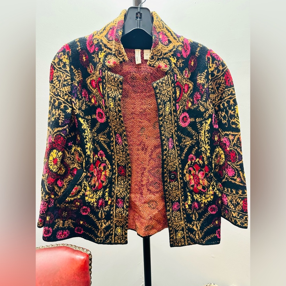 Moth for Anthropologie Black Floral Multicolor One-Button, 3/4-Sleeve Cardi, XXS